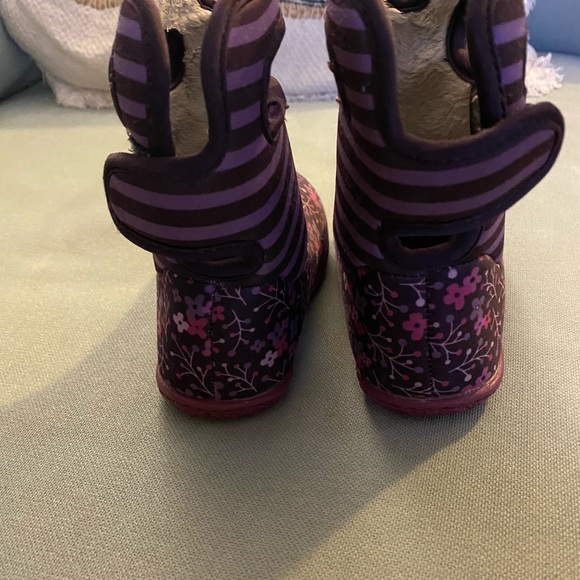 Kids Bog Boot Purple Size 6 - Picture 2 of 4